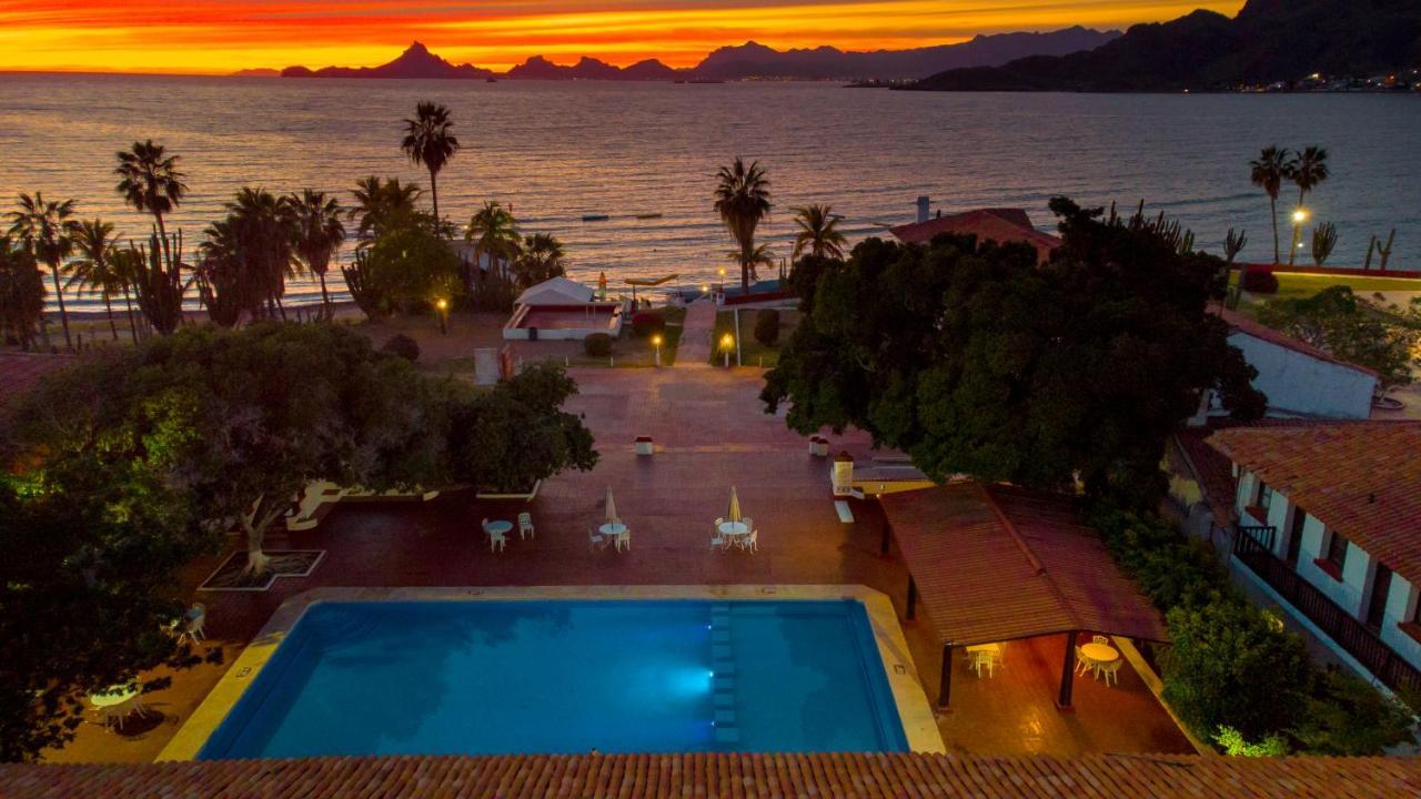 Hotel Playa De Cortes 과이마스 외부 사진